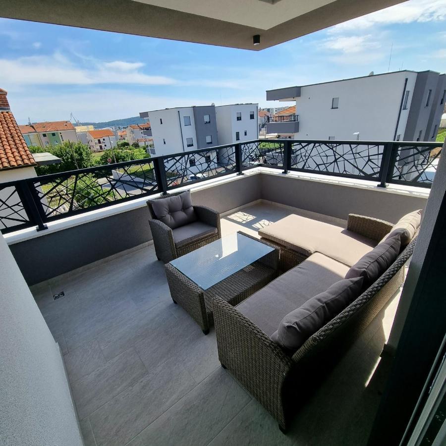 Apartments Happiness 特罗吉尔 外观 照片