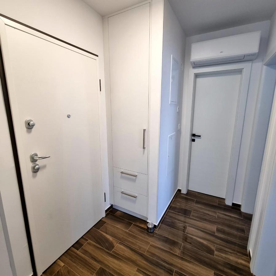 Apartments Happiness 特罗吉尔 外观 照片