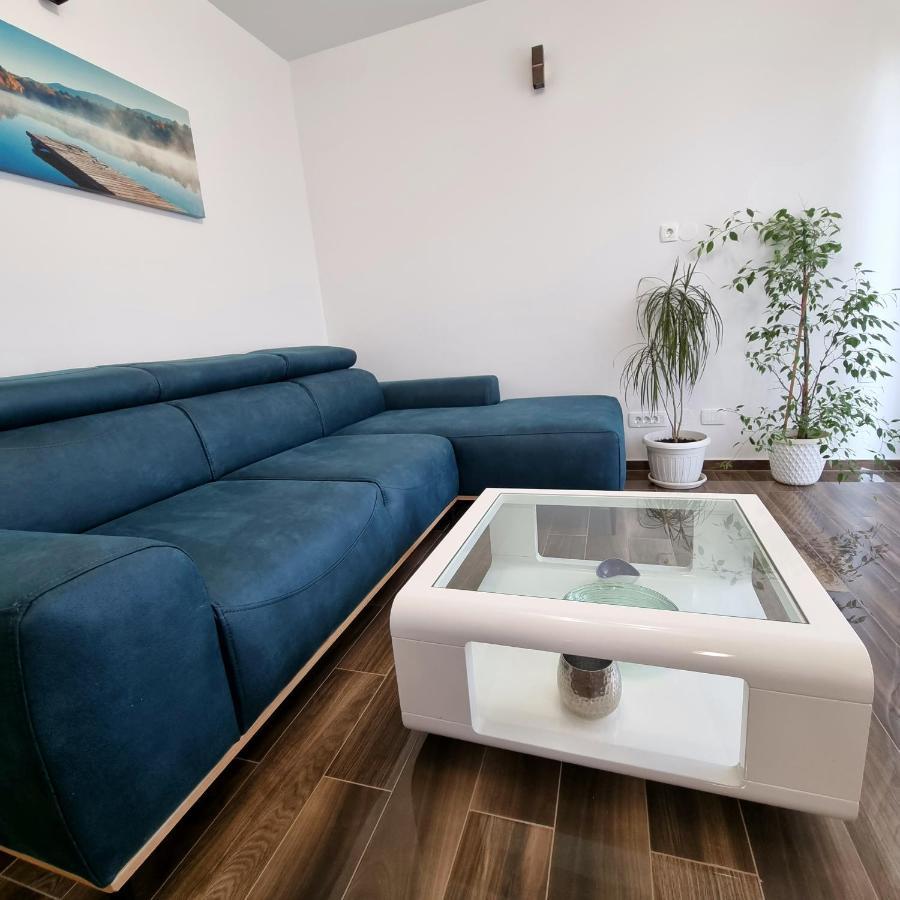 Apartments Happiness 特罗吉尔 外观 照片