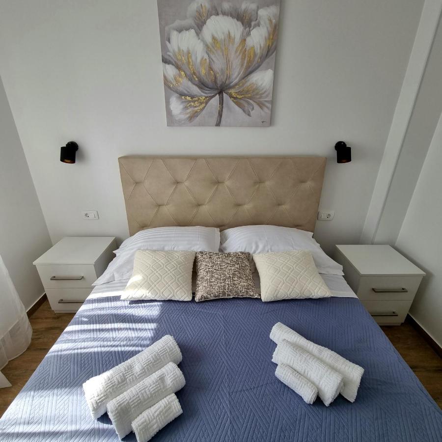 Apartments Happiness 特罗吉尔 外观 照片