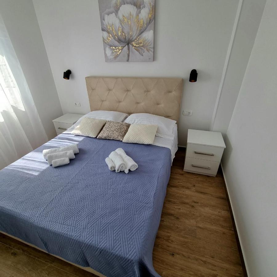 Apartments Happiness 特罗吉尔 外观 照片
