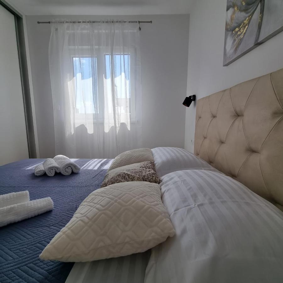 Apartments Happiness 特罗吉尔 外观 照片