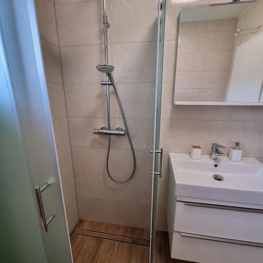 Apartments Happiness 特罗吉尔 外观 照片