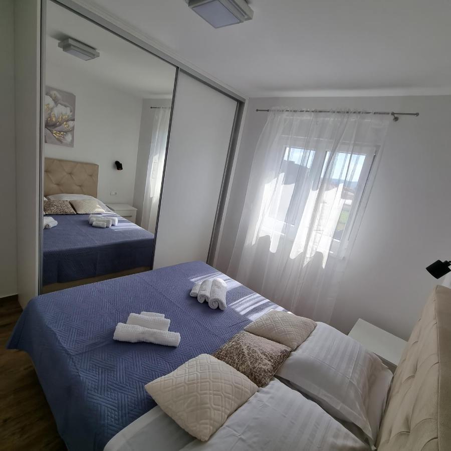 Apartments Happiness 特罗吉尔 外观 照片
