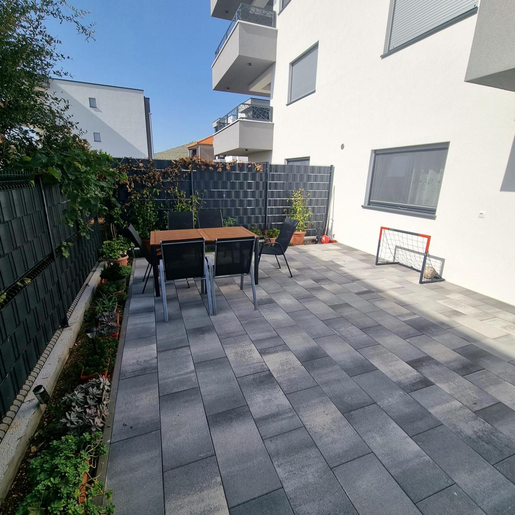Apartments Happiness 特罗吉尔 外观 照片